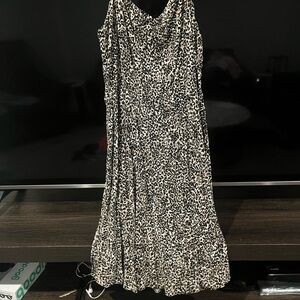 Old Navy Black and White Leopard Print Midi Dress